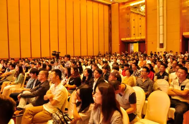 1481600696880387.png blob.png